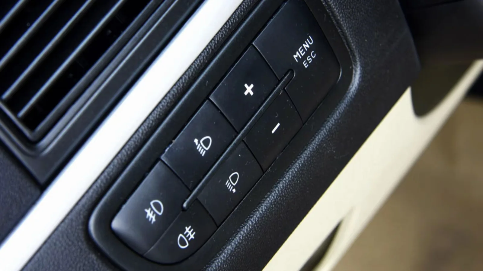 Used Fiat Linea Photo 7 thumbnail