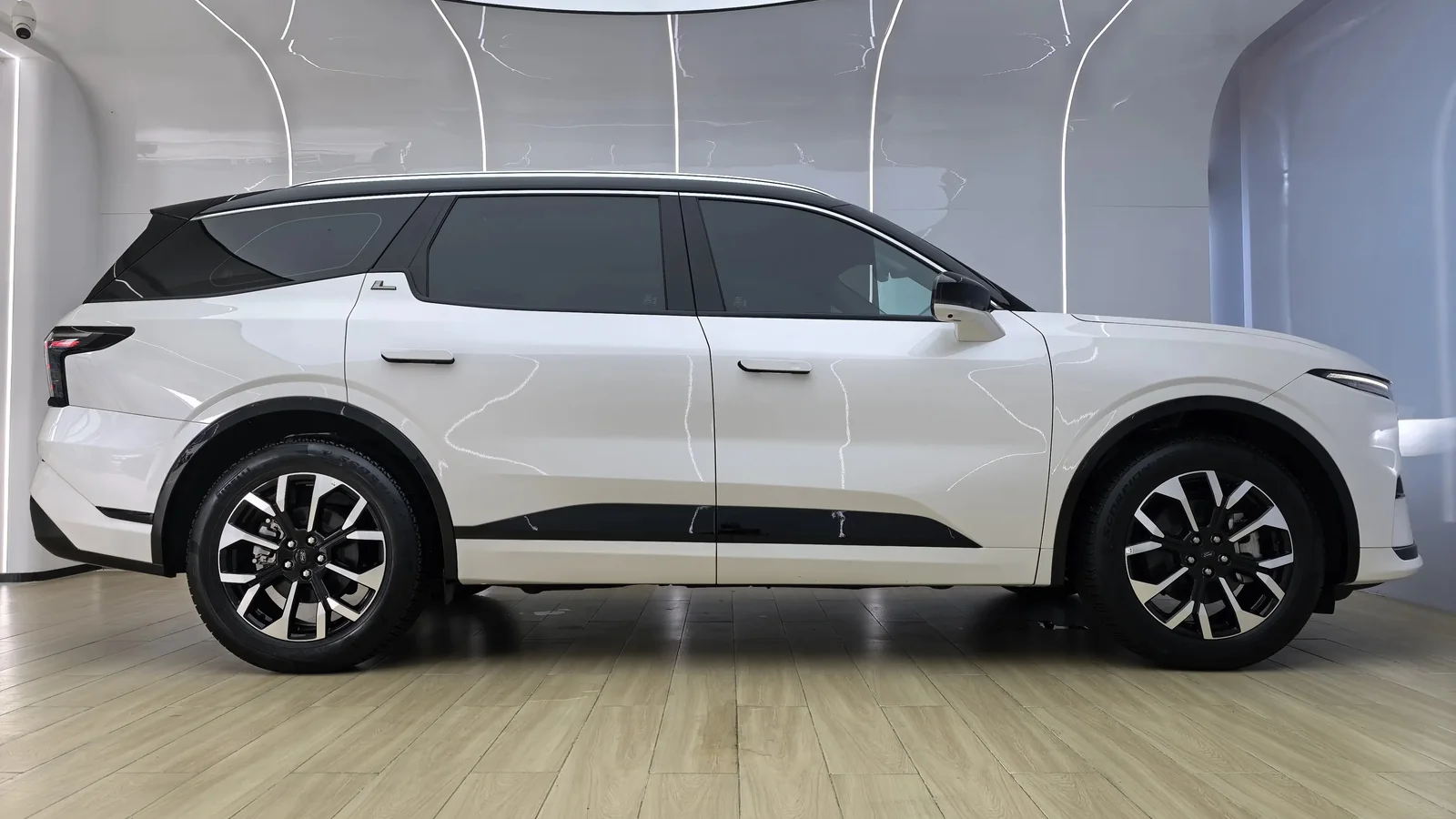 Used Ford Edge Photo 1 thumbnail