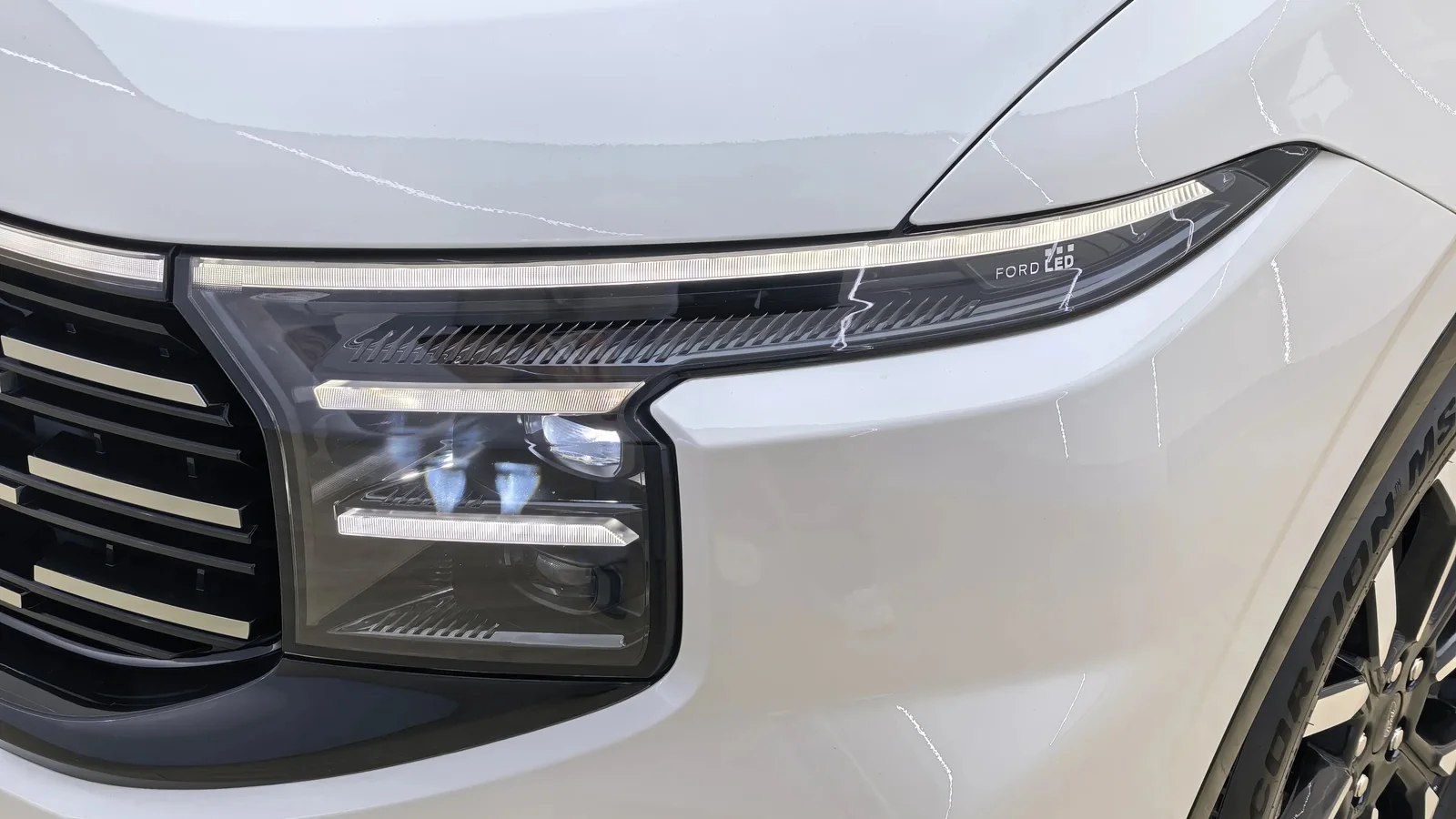 Used Ford Edge Photo 2 thumbnail