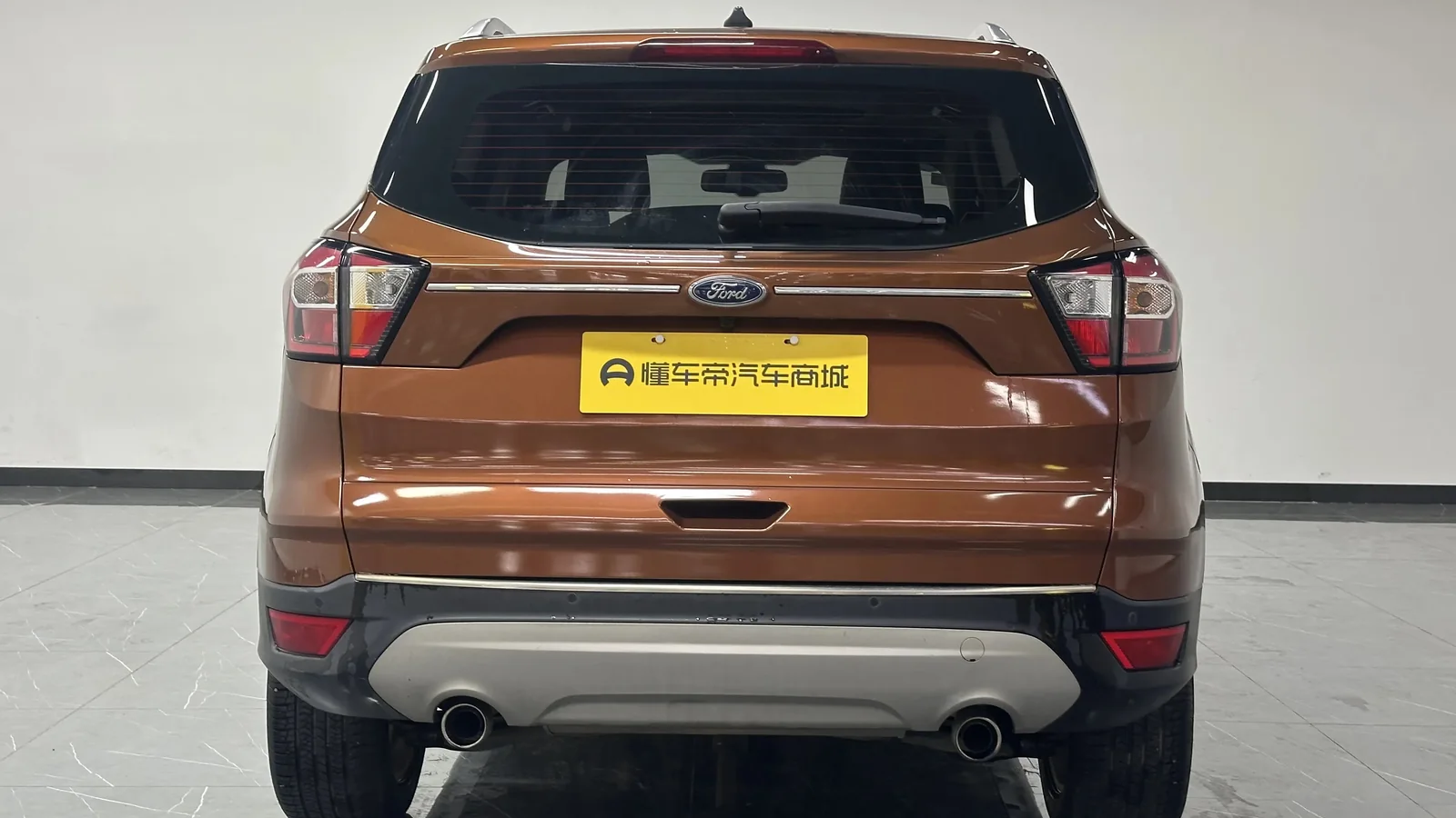 Used Ford Escape Details thumbnail