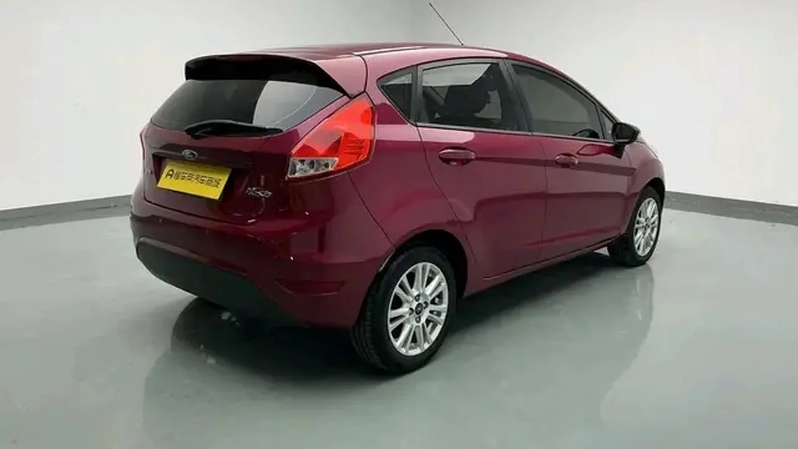Used Ford Fiesta Photo 1 thumbnail