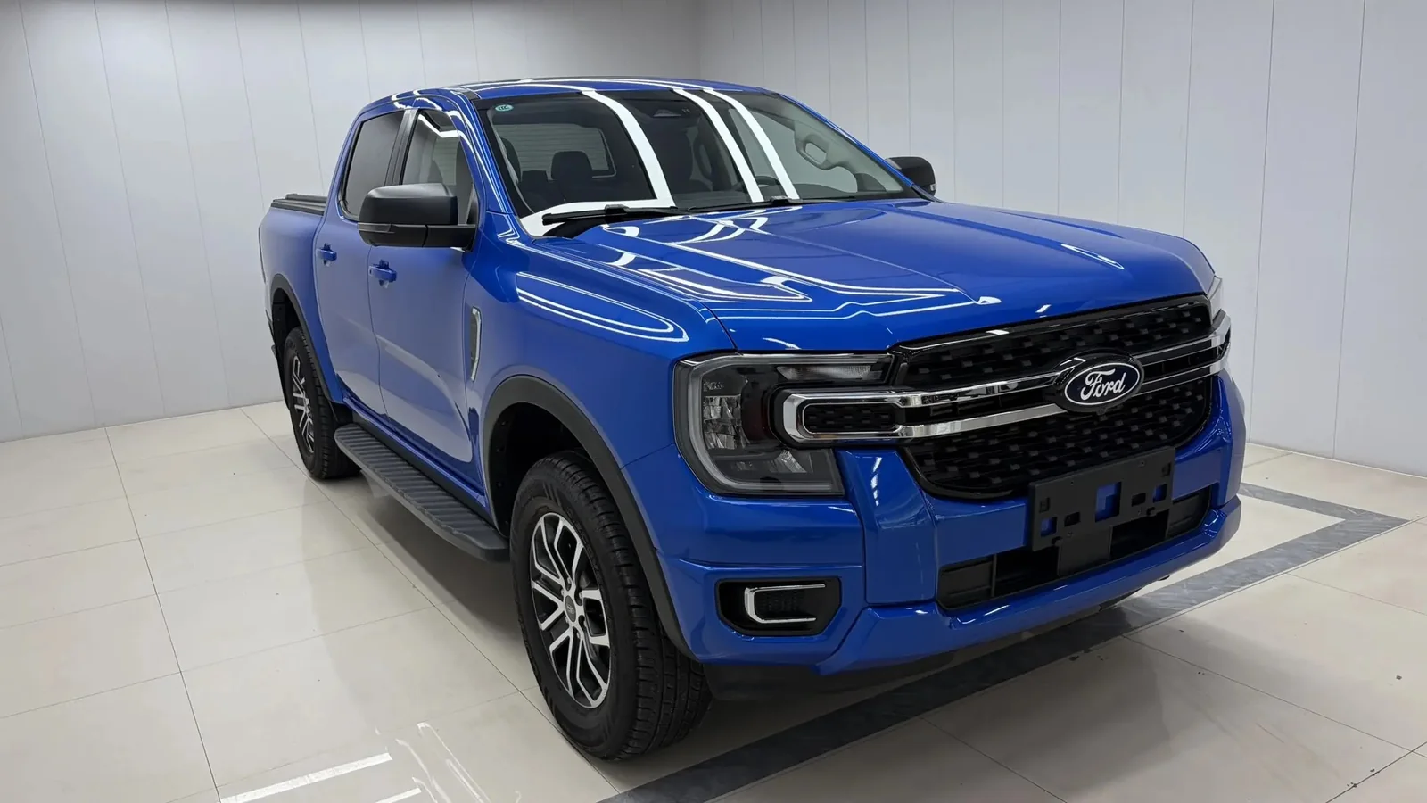 Used Ford Ranger Rear 45-degree thumbnail