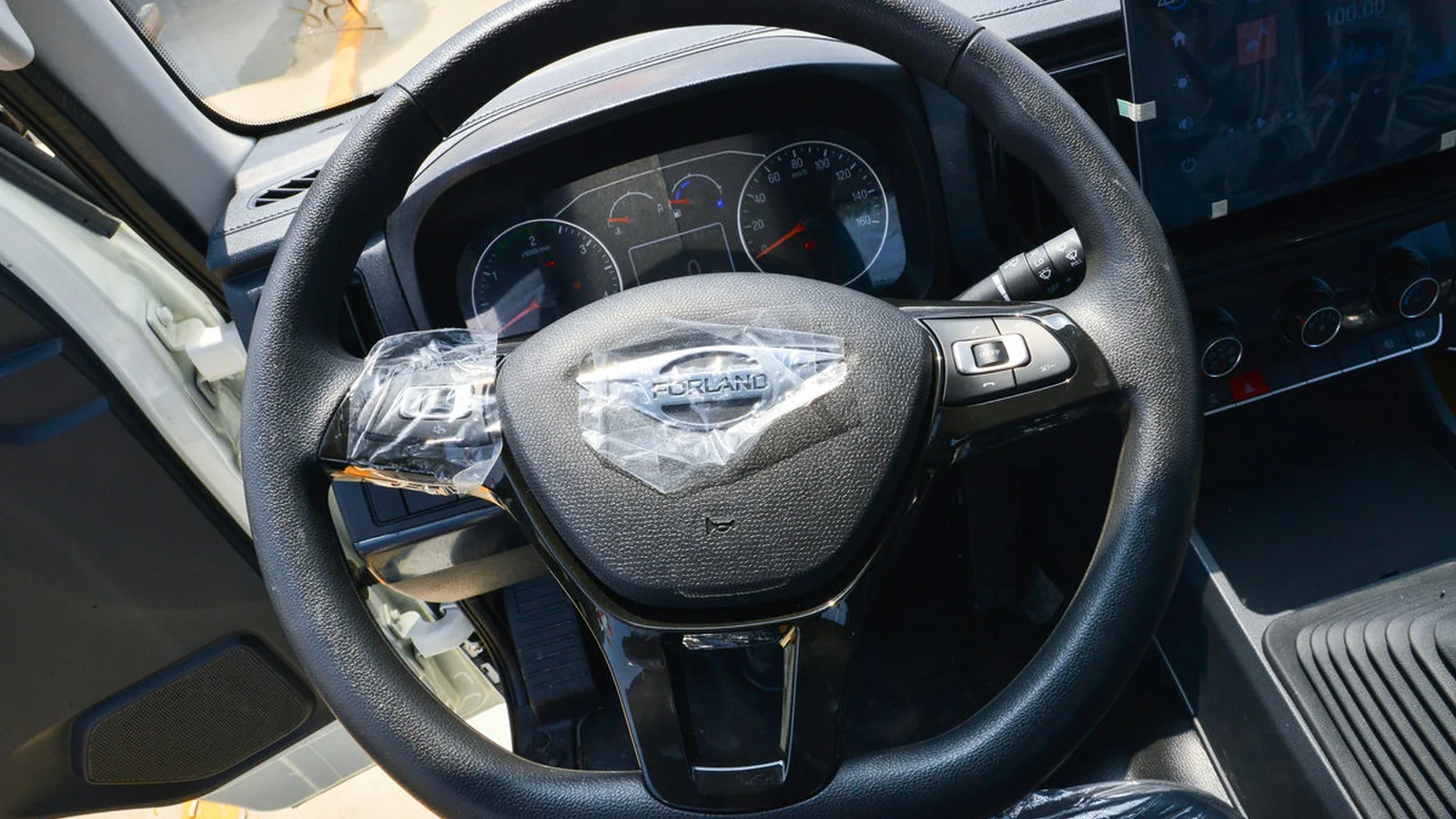 Used Foton Forland Photo 7 thumbnail