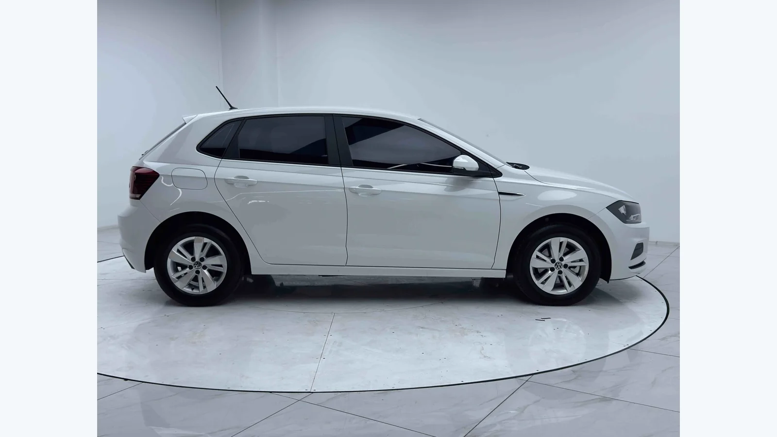 Used Volkswagen Polo Photo 2 thumbnail