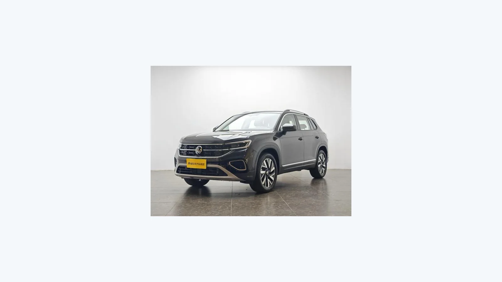 Used Volkswagen Tayron Front 45-degree reference for China export