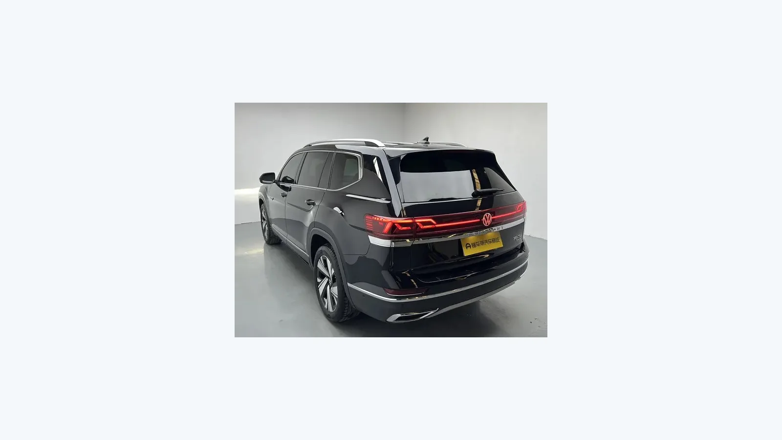 Used Volkswagen Teramont Seats thumbnail