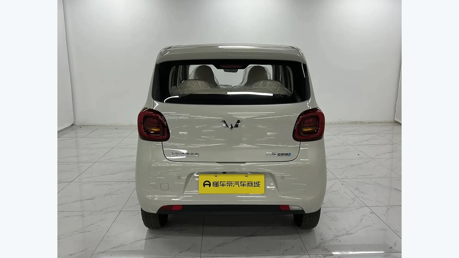 Used Wuling Hongguang Mini EV Details thumbnail