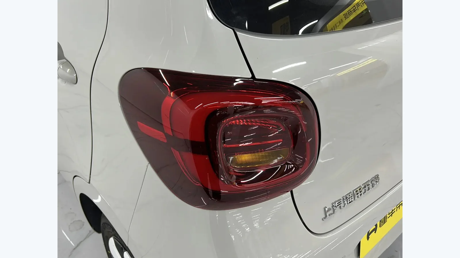 Used Wuling Hongguang Mini EV Photo 4 thumbnail