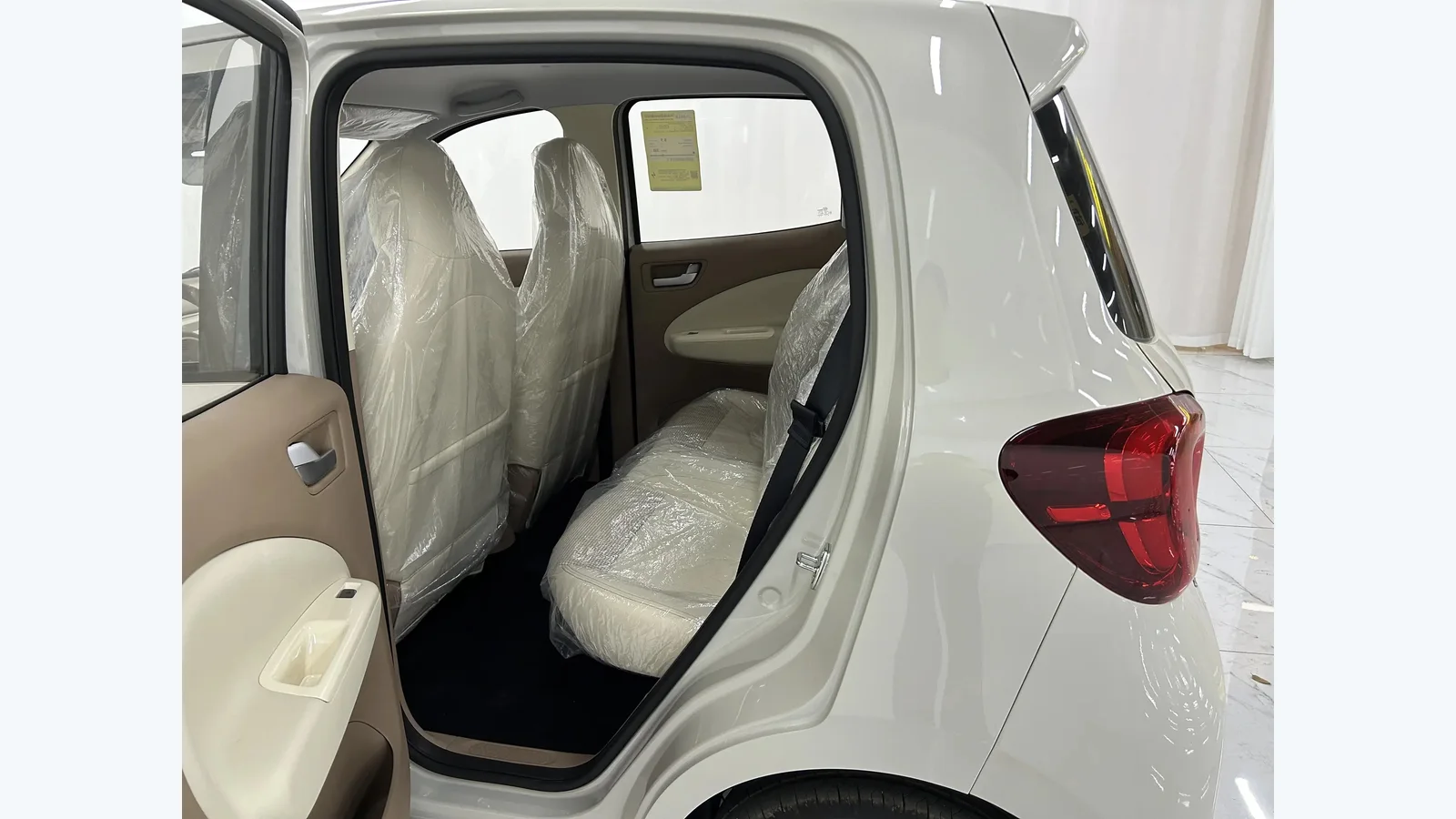 Used Wuling Hongguang Mini EV Photo 12 thumbnail