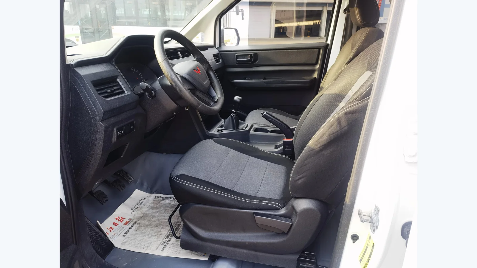 Used Wuling Hongguang Plus Photo 3 thumbnail