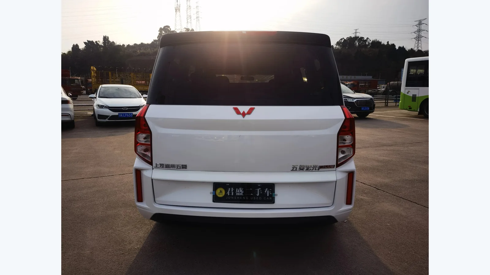 Used Wuling Hongguang Plus Seats thumbnail