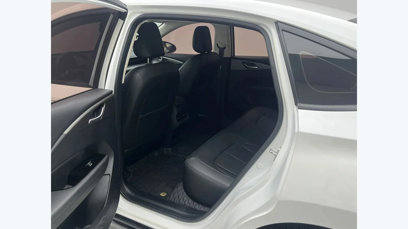 Used Wuling Starlight Photo 12 thumbnail