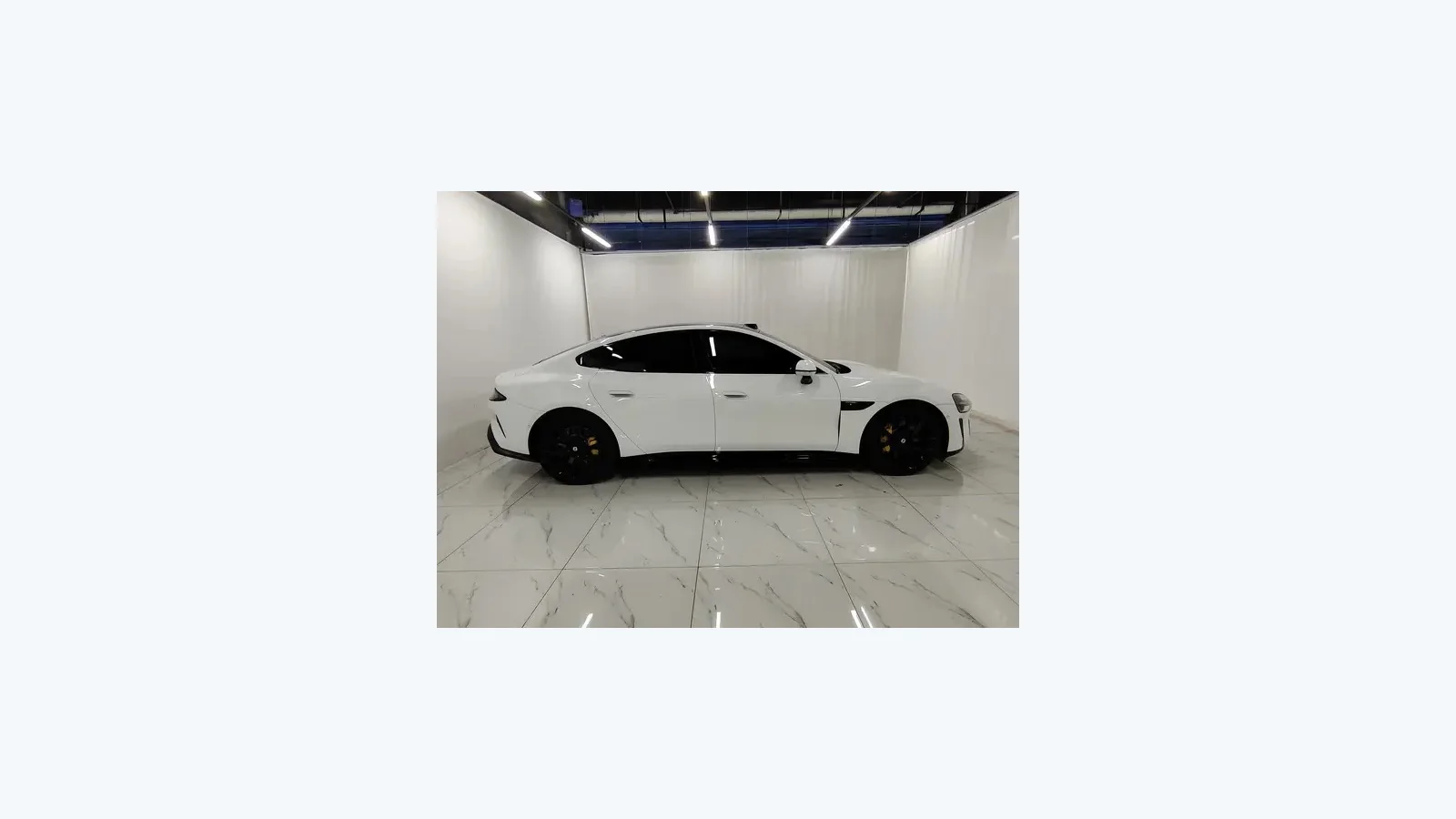 Used Xiaomi SU7 Photo 12 thumbnail